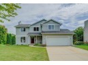 909 Virgin Lake Dr, Stoughton, WI 53589