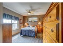 722 Clardell Dr, Sun Prairie, WI 53590