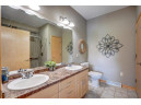 722 Clardell Dr, Sun Prairie, WI 53590