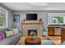 906 Swarthmore Ct, Madison, WI 53705