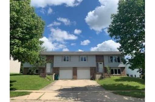 816 N Clover Ln, Cottage Grove, WI 53527