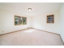 7216 Saukdale Dr, Madison, WI 53717