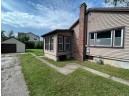 7 W Lawton St, Edgerton, WI 53534