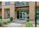 8201 Mayo Dr 410, Madison, WI 53719