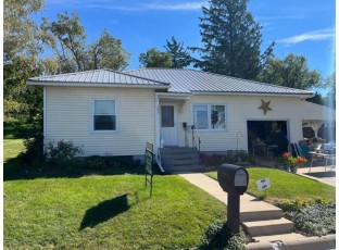 307 N Broad St Argyle, WI 53504