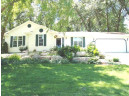 1032 E Lakeside Dr, Edgerton, WI 53534