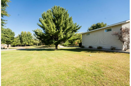 24271 Dexter Ave, Tomah, WI 54660