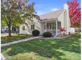422 Cherry Hill Dr Madison, WI 53717