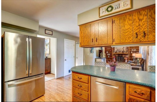 1264 Crossing Ridge Tr, Sun Prairie, WI 53590