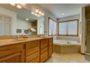 1207 Dartmouth Dr, Waunakee, WI 53597