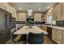 1207 Dartmouth Dr, Waunakee, WI 53597