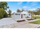 193 E Monroe St, Wyocena, WI 53969