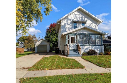 213 S State St, Waupun, WI 53963