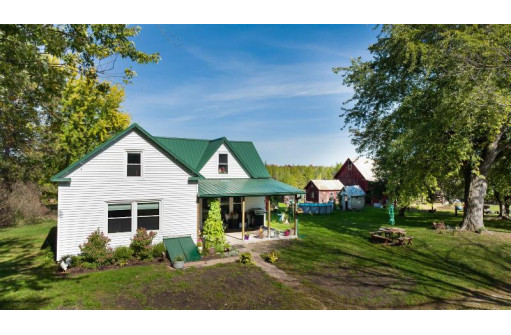 W3698 Eagle Rd, Montello, WI 53949