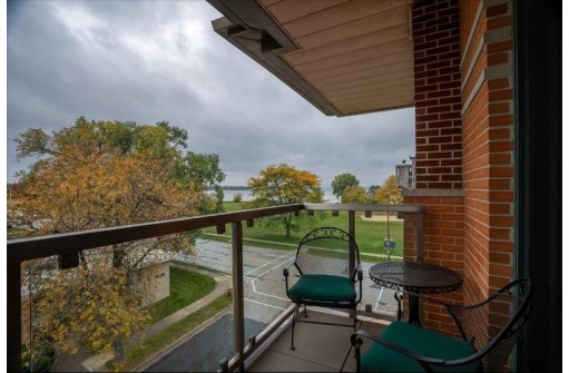 3502 Dennett Dr 405, Madison, WI 53714