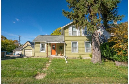 146 N Watertown St, Johnson Creek, WI 53038