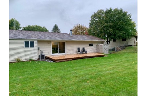 624 Yorktown Rd, DeForest, WI 53532