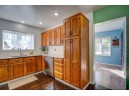 906 Northport Dr, Madison, WI 53704