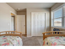 1514 Don Simon Dr, Sun Prairie, WI 53590