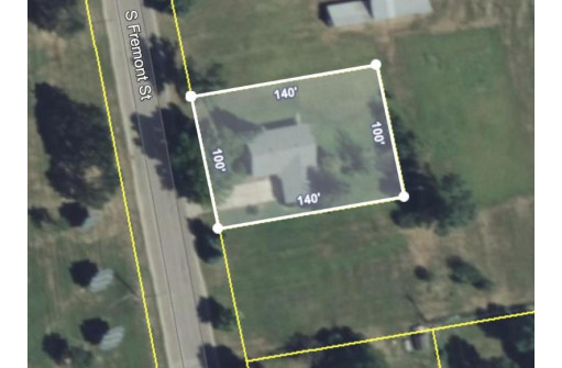 934 S Fremont St, Prairie Du Chien, WI 53821