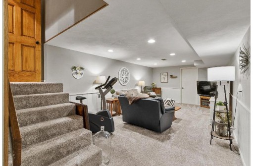 818 Saddle Ridge, Portage, WI 53901