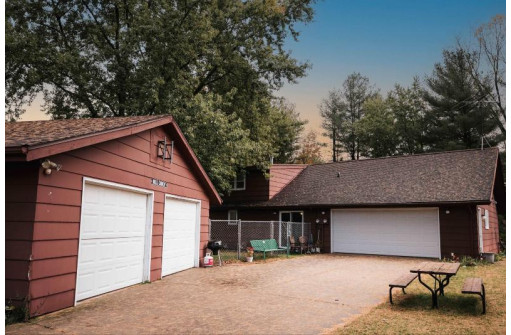 N3470 Williams Dr, Montello, WI 53949