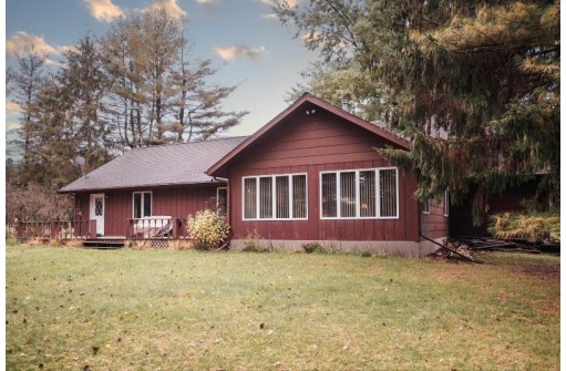 N3470 Williams Dr, Montello, WI 53949