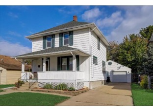 1513 Carrington St Janesville, WI 53545