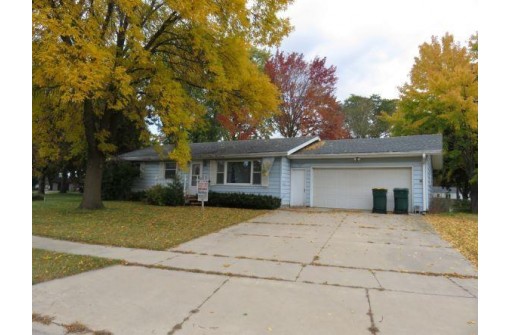 1024 Rock Ave, Waupun, WI 53963