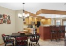 5379 Mariners Cove Dr 509, Madison, WI 53704