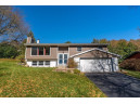 6814 Pilgrim Rd, Madison, WI 53711