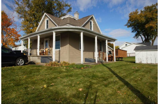 506 N Level St, Dodgeville, WI 53533