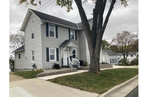 509 E Jefferson St, Stoughton, WI 53589