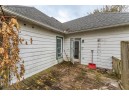 203 10th St, Baraboo, WI 53913