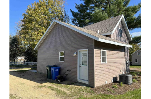 344 Blake St, Baraboo, WI 53913