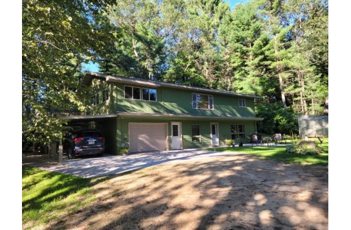 9760 Ellsworth Rd, Tomah, WI 54660