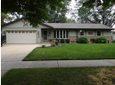 2718 Rutledge Ave, Janesville, WI 53545