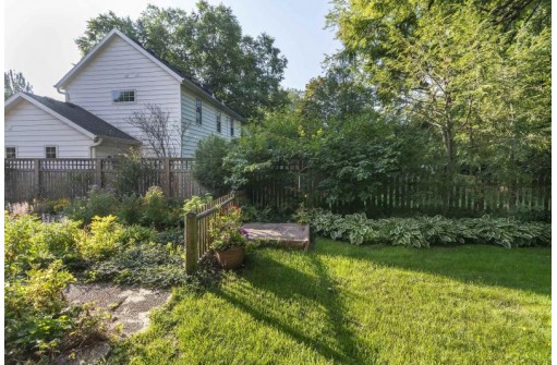 1138 Shorewood Blvd, Madison, WI 53705