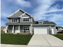 1924 Grieg Dr, Mount Horeb, WI 53572