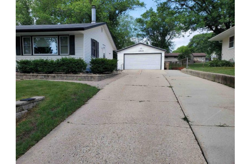 1514 Ellen Ave, Madison, WI 53716