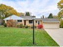 4240 N 162nd St, Brookfield, WI 53005