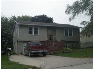 711 S Egbert St Monona, IA 52159