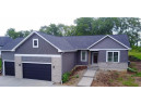 608 Greenway Point Dr, Janesville, WI 53548