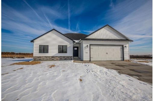 201 Cardinal Way, Ridgeway, WI 53582