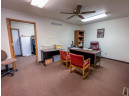 136 E Oak St, Juneau, WI 53039