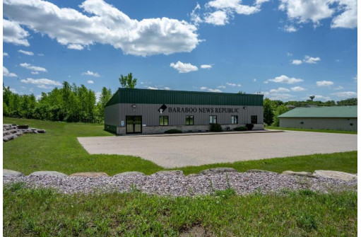 714 Matts Ferry Rd, Baraboo, WI 53913