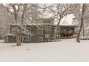 3037 Hillside Tr, Cross Plains, WI 53528