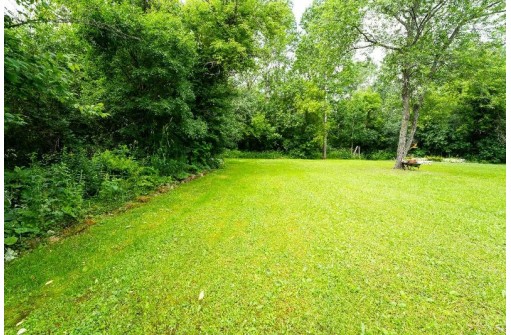 246 Camp Rd, Fairchild, WI 54741