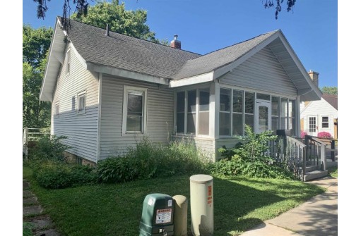 545 E Louisa St, Darlington, WI 53530