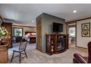 302 Glacier Dr, Madison, WI 53705